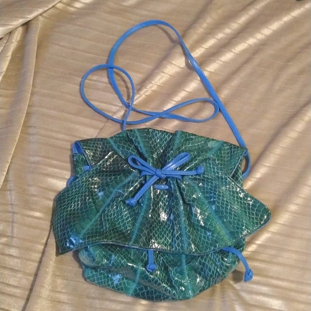 Gorgeous VTG Leather Snakeskin Purse